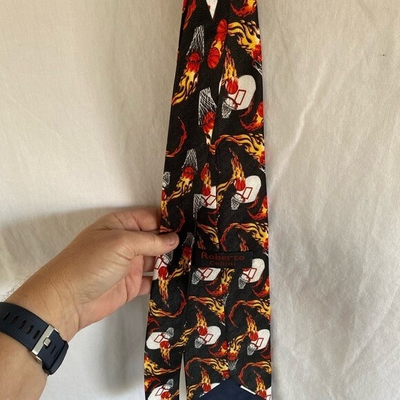 Roberto Cellini Blazing Flaming Hot Basketball Hoops Men’s Neck Tie - Picture 4 of 5